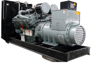 康明斯柴油發(fā)電機組900KW