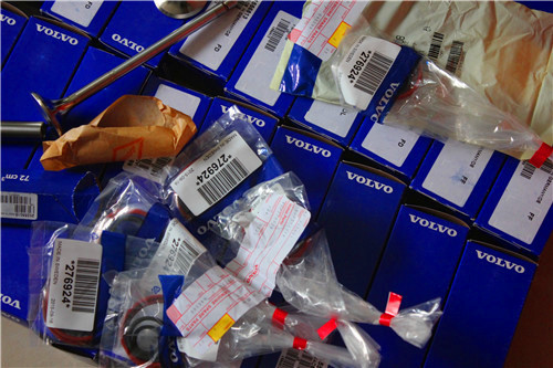 安順市沃爾沃發(fā)電機四配套