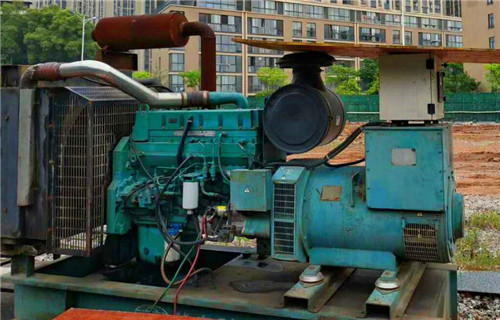 北侖柴油發(fā)電機維修要多少錢