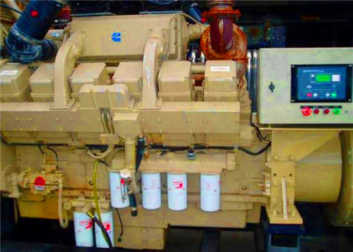 嵊泗發(fā)電機(jī)租賃費(fèi)用、柴油發(fā)電機(jī)的操作步驟有哪些?