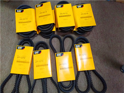 卡特312d發(fā)動(dòng)機(jī)轉(zhuǎn)速快皮帶就響是什么原因？