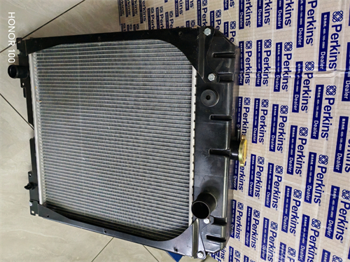 四缸珀金斯Perkins發(fā)動(dòng)機(jī)水箱