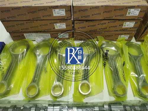 珀金斯發(fā)動(dòng)機(jī)的默契搭檔：連桿與連桿蓋